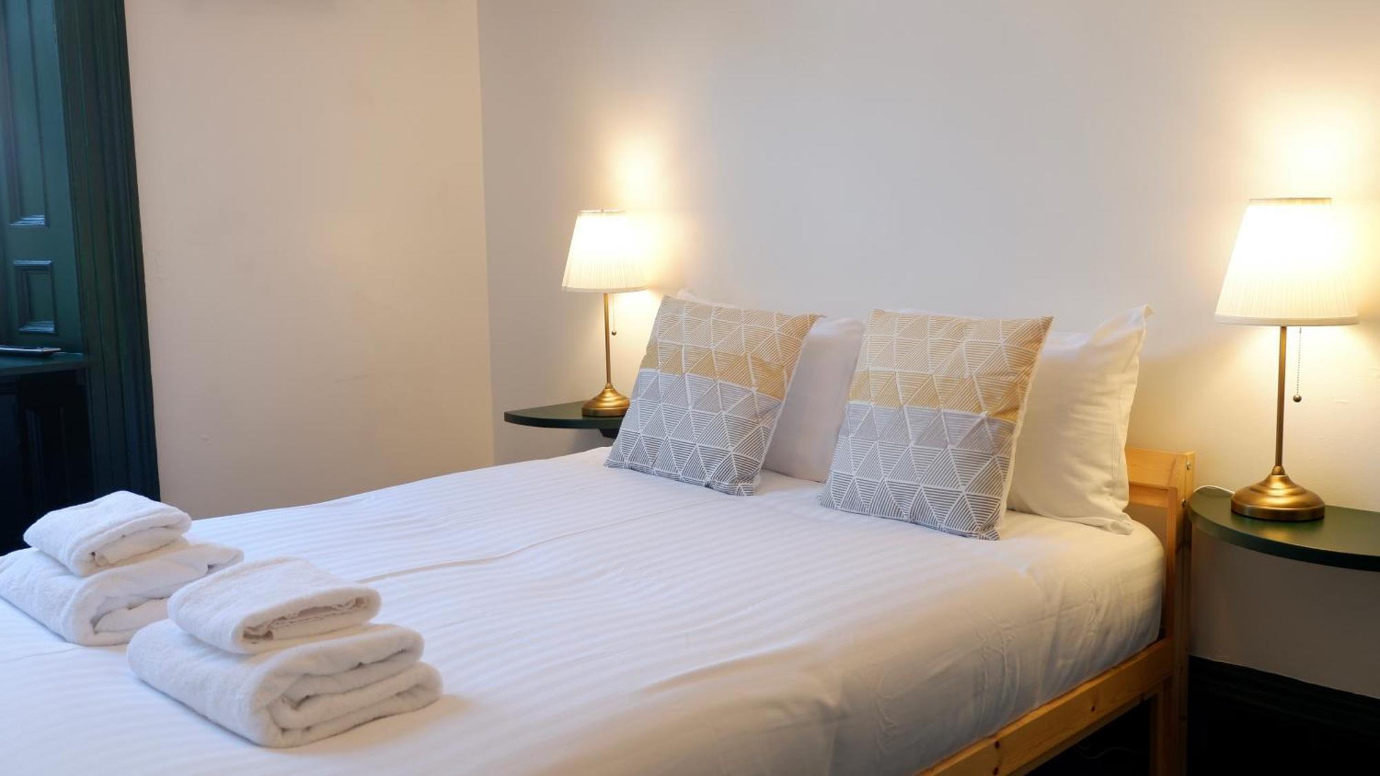 4 Friends House Hotel EDI Buitenkant foto